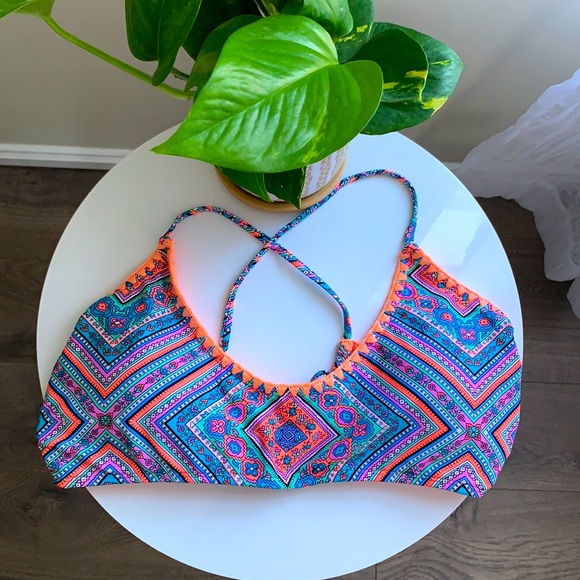 Xhilaration Other - Multi-print bikini top
